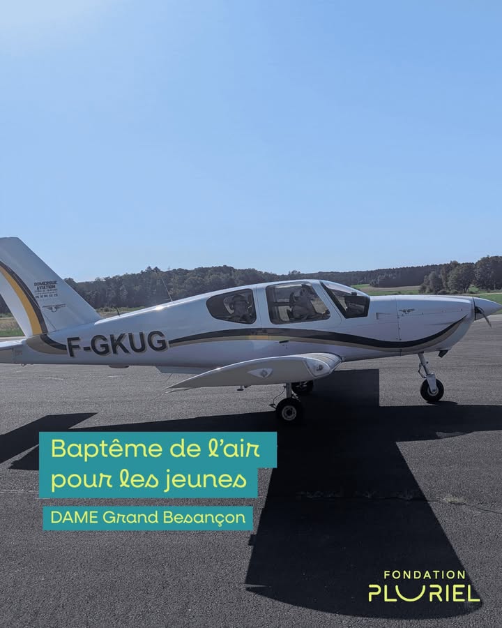 ✈️ Besançon vue du ciel !🙂 Les jeunes du DAME Grand Besançon ont vécu un baptême de l....